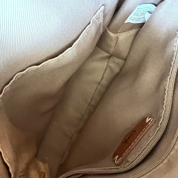 The Sak Leather Purse - Picture 5 of 9